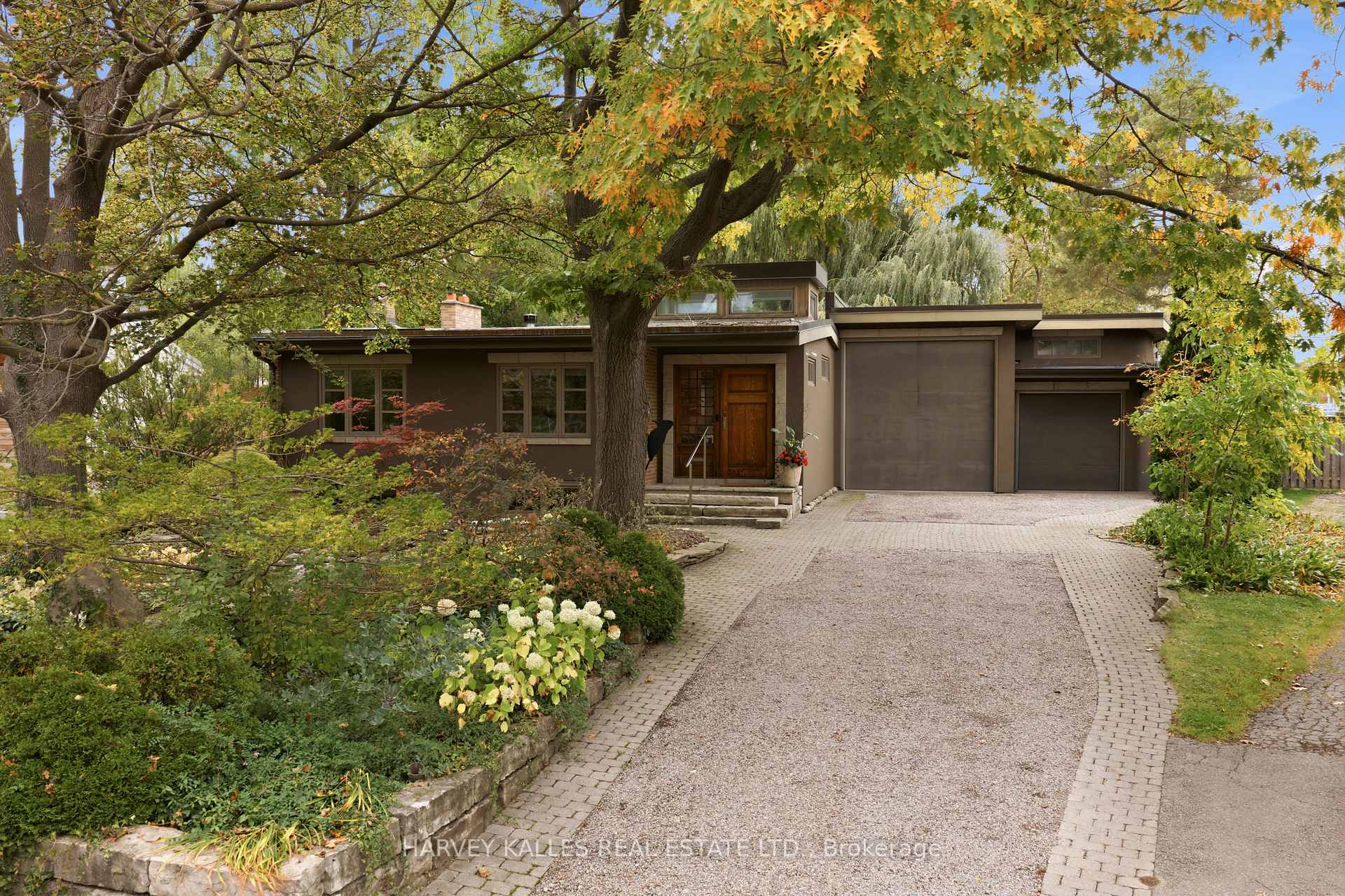 Photo 1 of 41 Hurlingham Crescent, North York, Banbury-Don Mills — HOMEH