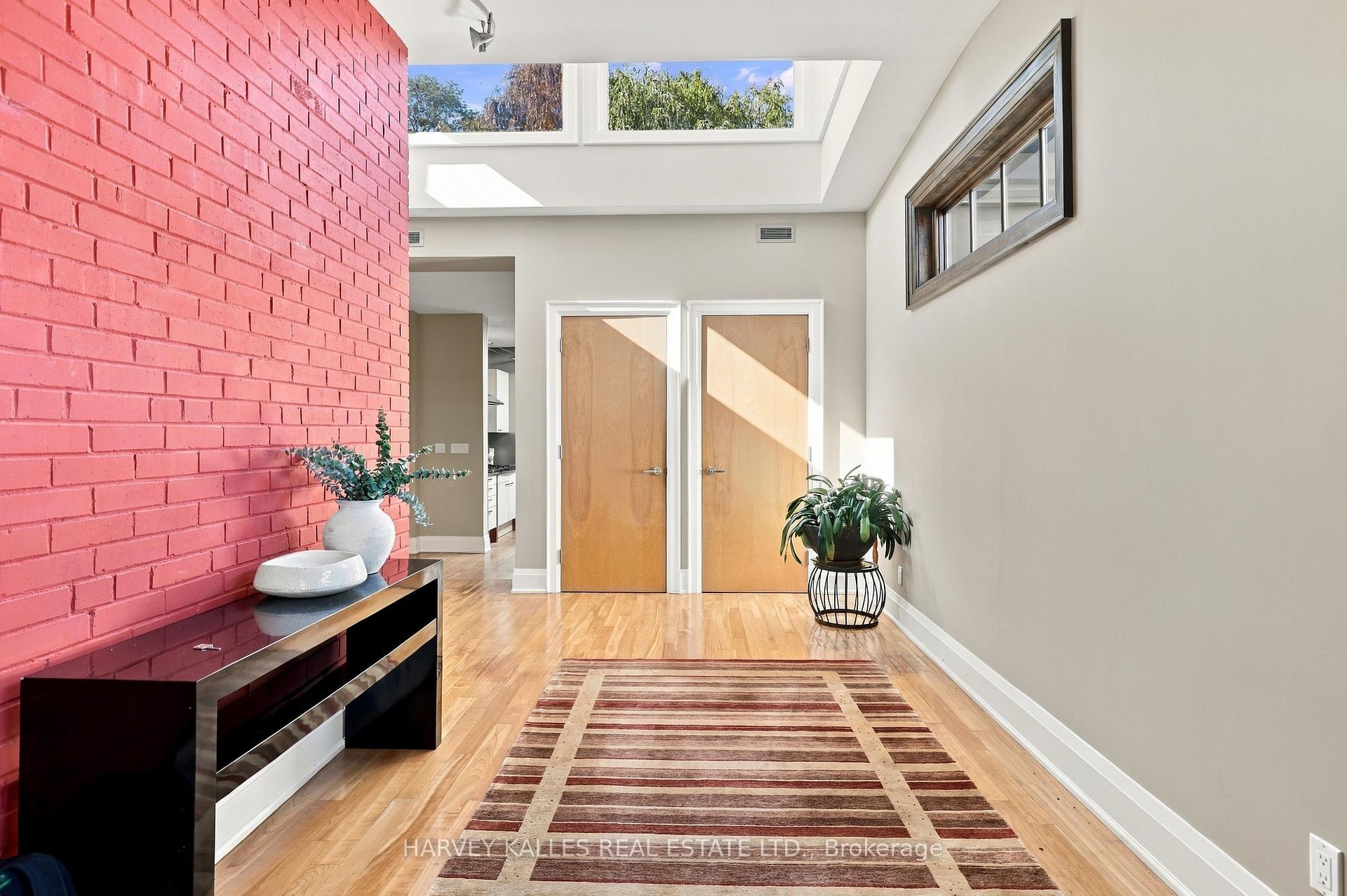 Photo 6 of 41 Hurlingham Crescent, North York, Banbury-Don Mills — HOMEH