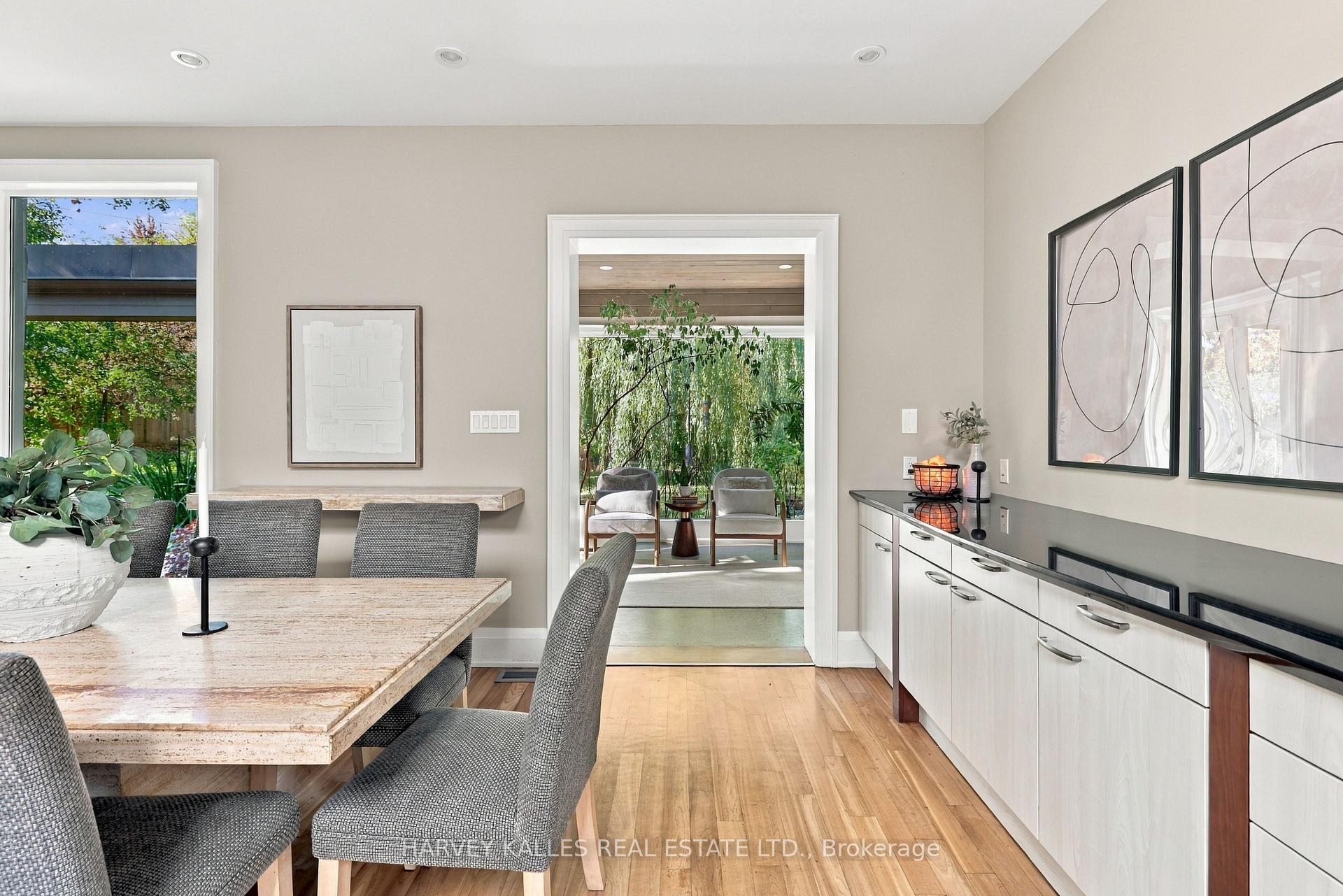 Photo 11 of 41 Hurlingham Crescent, North York, Banbury-Don Mills — HOMEH