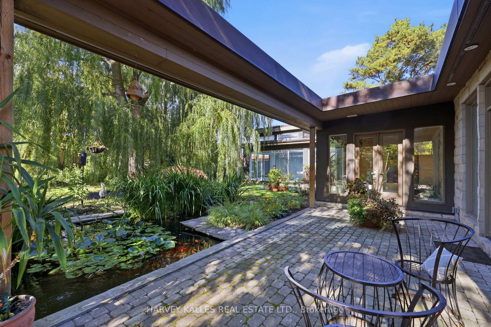 Photo 43 of 41 Hurlingham Crescent, North York, Banbury-Don Mills — HOMEH
