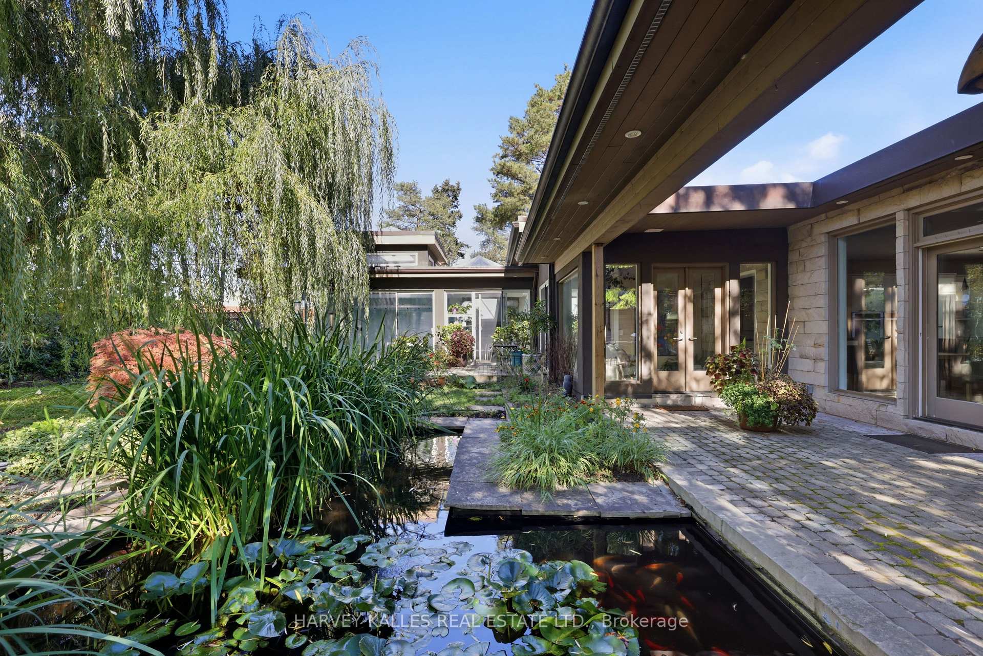 Photo 44 of 41 Hurlingham Crescent, North York, Banbury-Don Mills — HOMEH