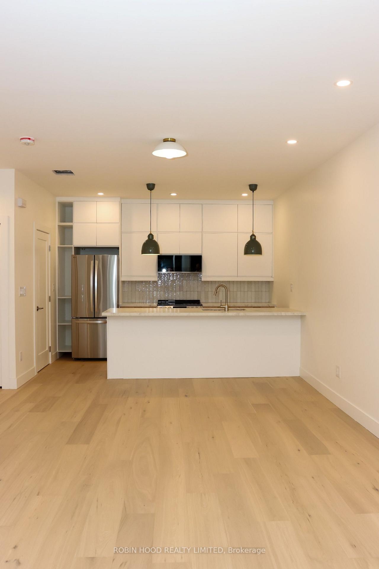 Photo 6 of Unit 2, 247 Pacific Avenue, Toronto, High Park North — HOMEH