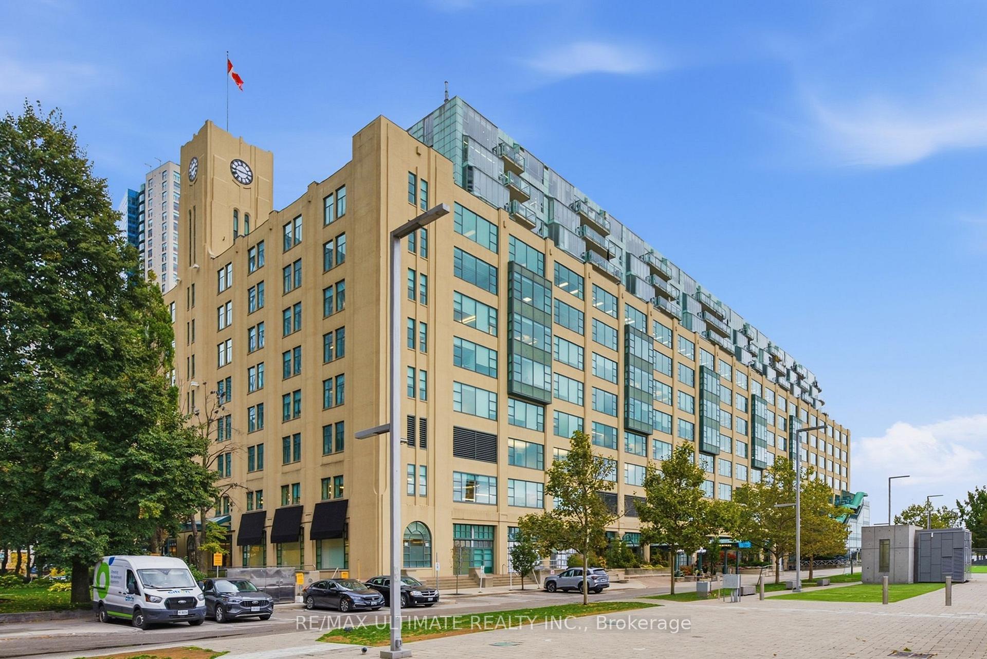 Photo of Unit 1105, 211 Queens Quay W