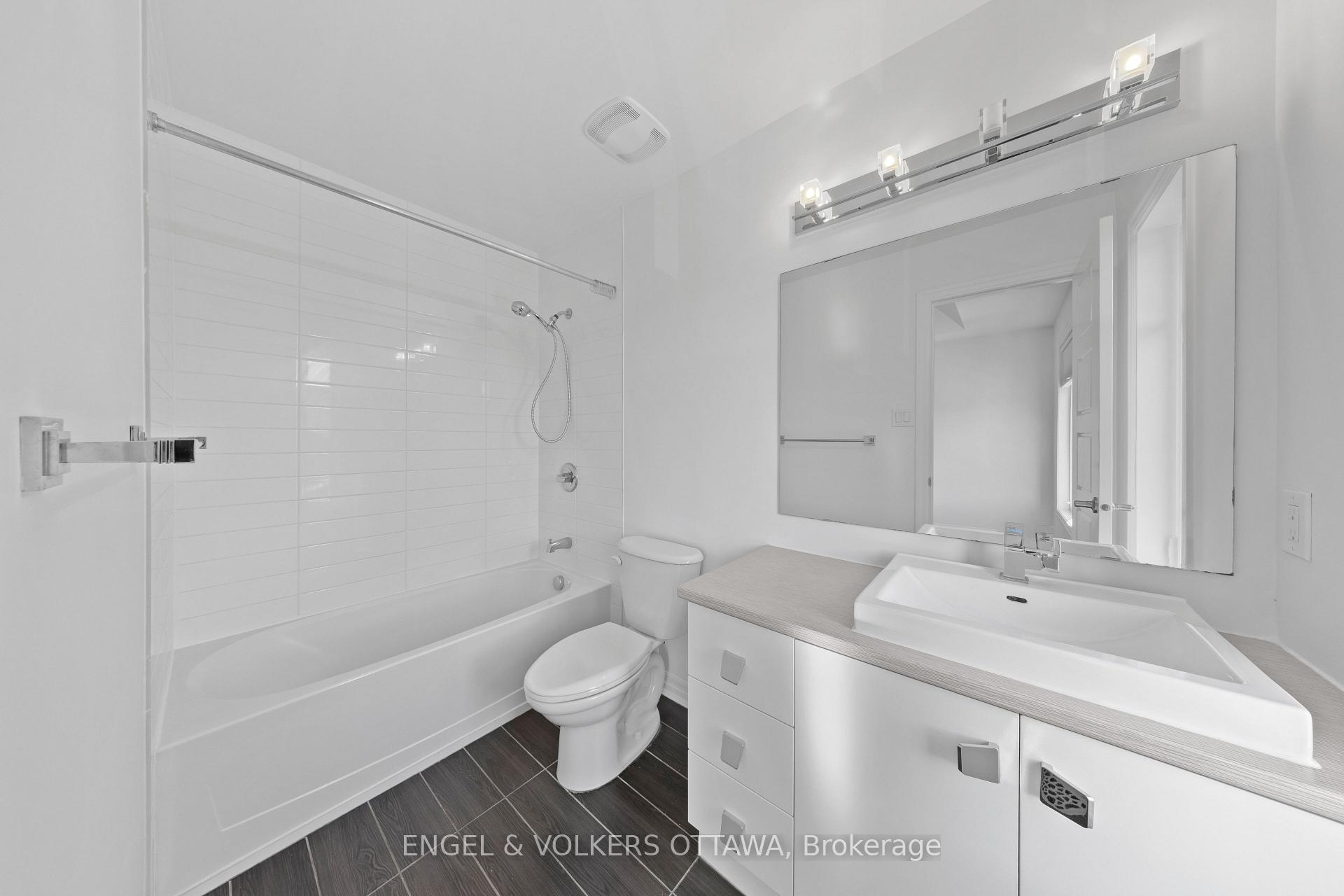 Photo 22 of 34 Aveia Private, Ottawa, Springridge/East Village — HOMEH