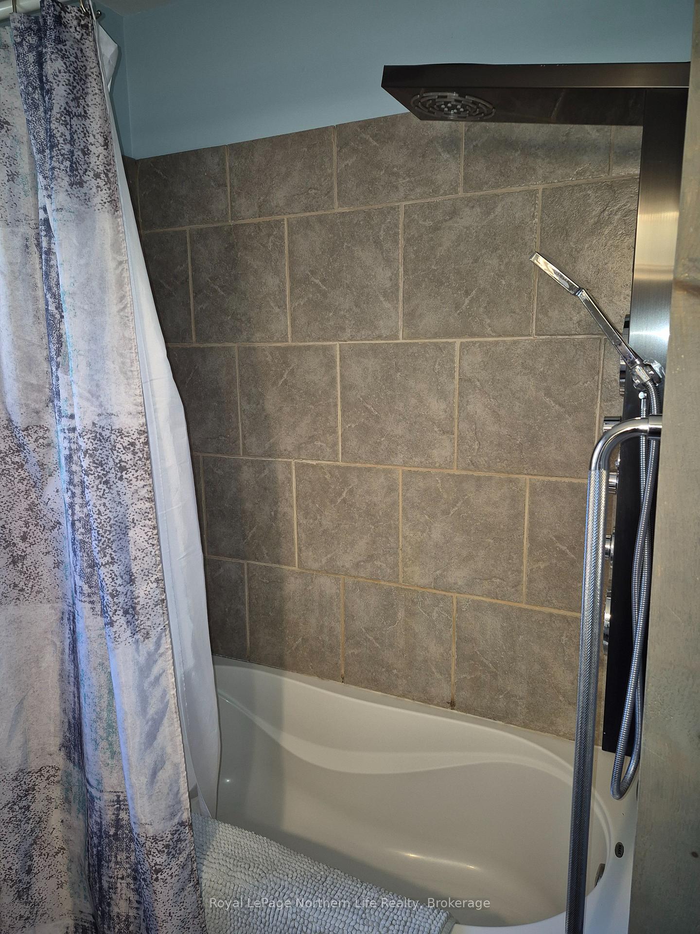 Photo 11 of 67 Chenier Road, Papineau-Cameron, Papineau Cameron — HOMEH
