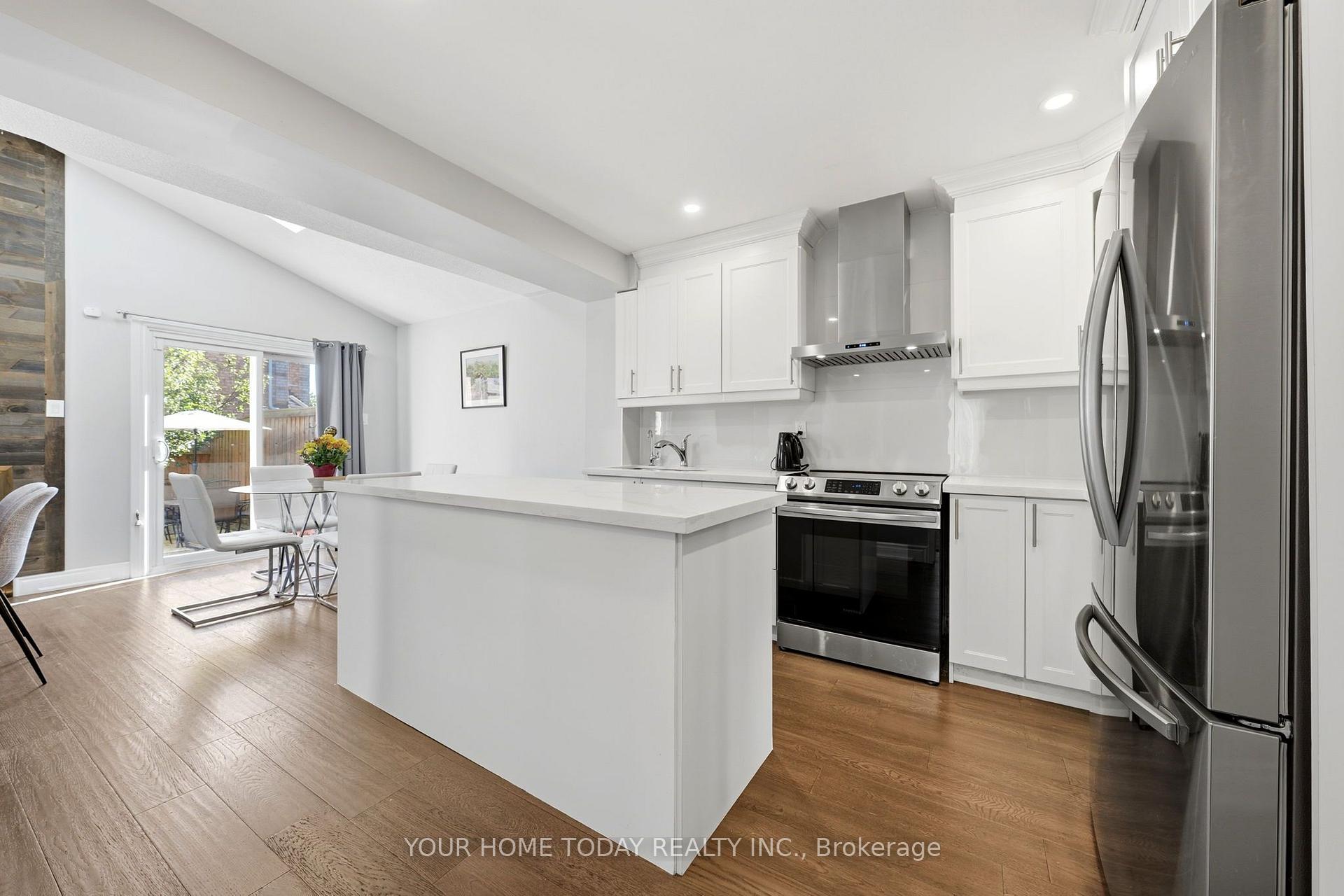 Photo 9 of 33 Preston Street, Halton Hills, Georgetown — HOMEH