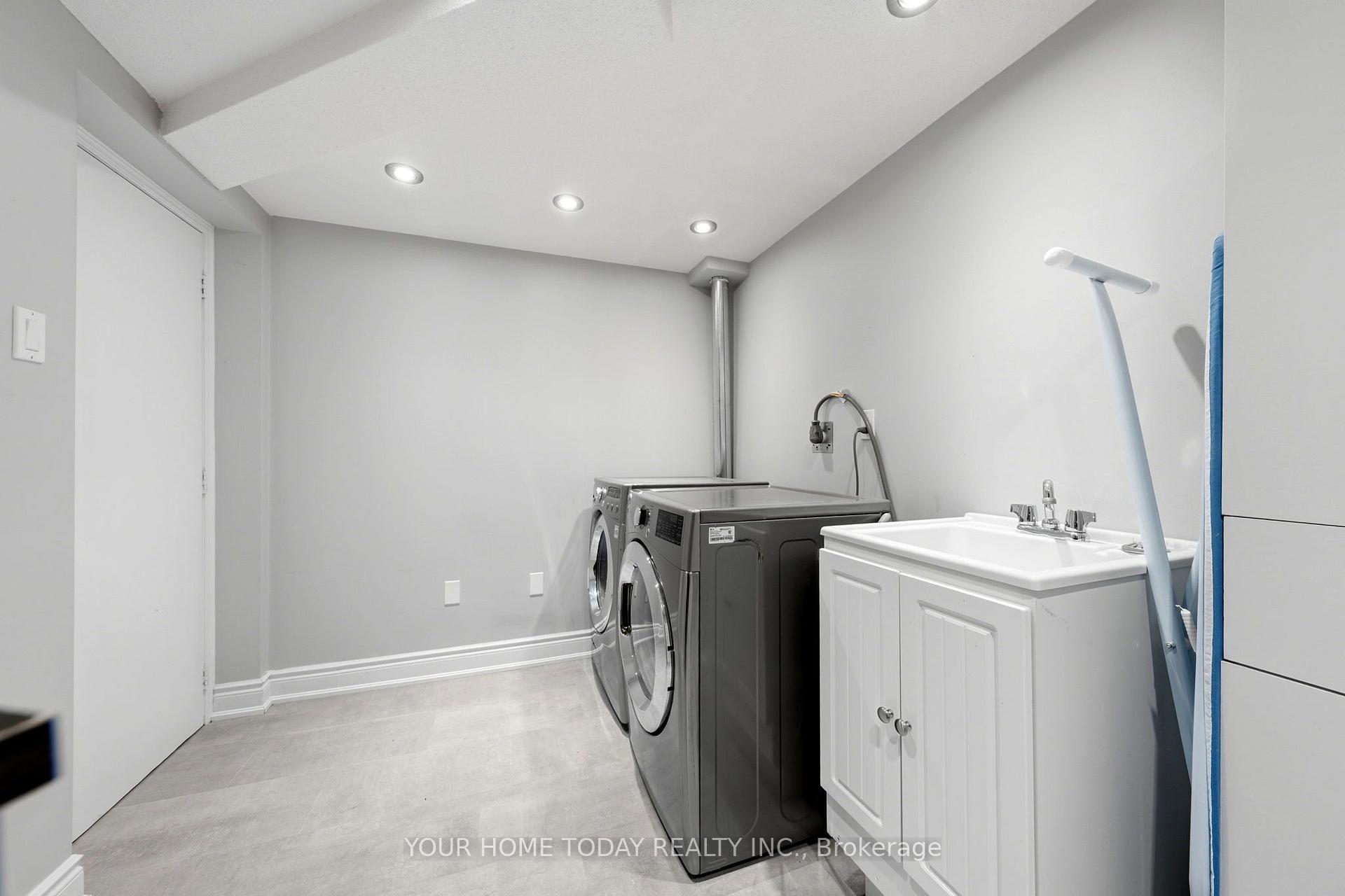 Photo 34 of 33 Preston Street, Halton Hills, Georgetown — HOMEH
