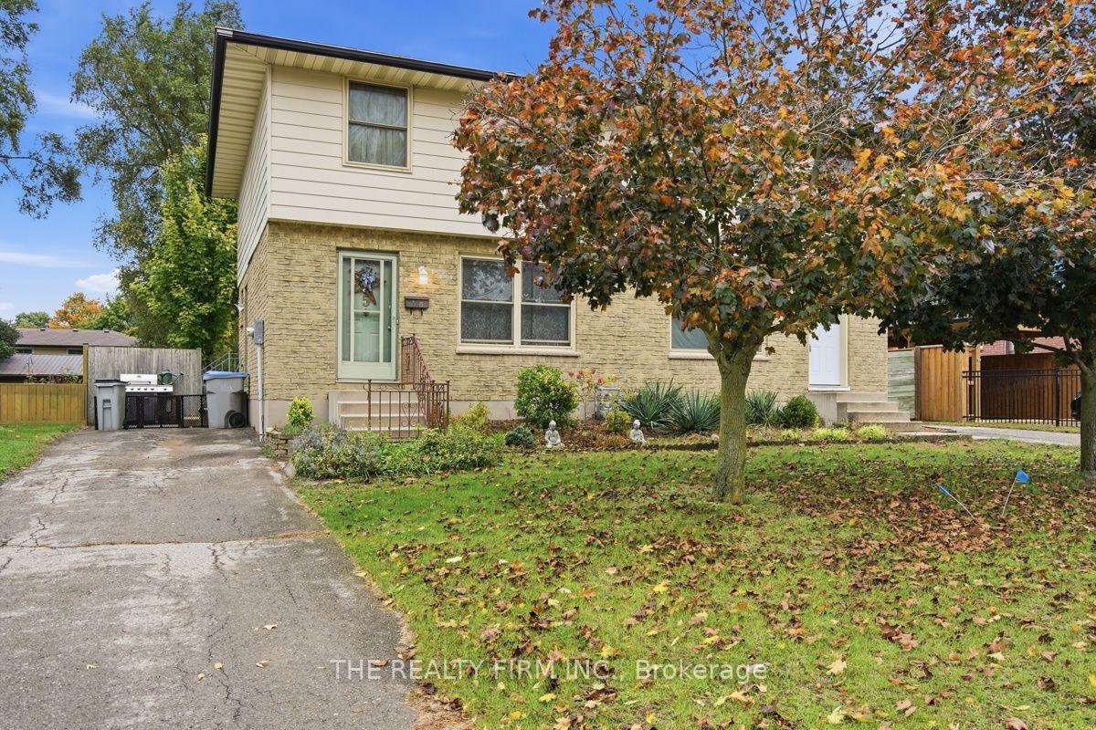 Front of 195-197 Southfield Drive