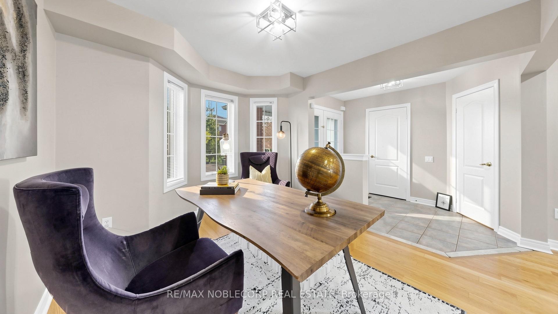 Photo 3 of 48 Ed Quigg Way, Vaughan, Sonoma Heights — HOMEH