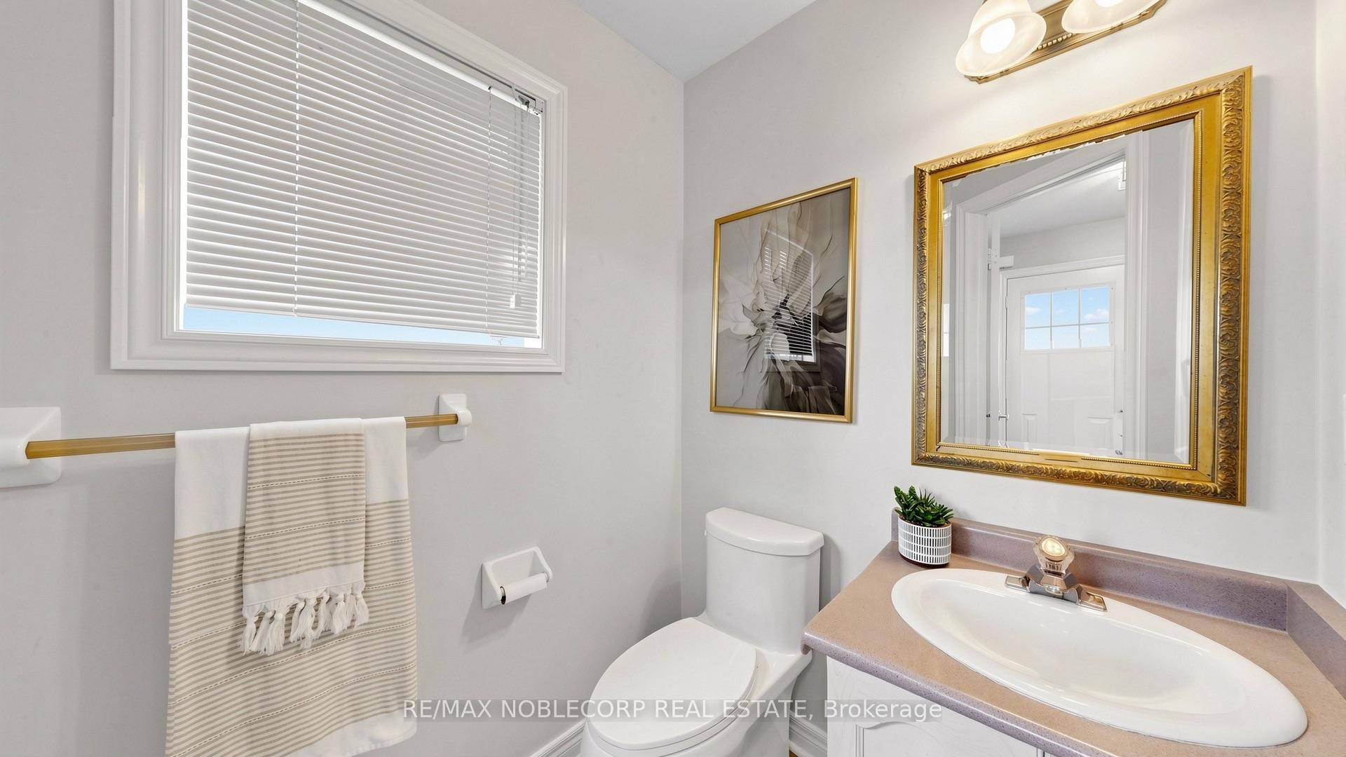 Photo 24 of 48 Ed Quigg Way, Vaughan, Sonoma Heights — HOMEH