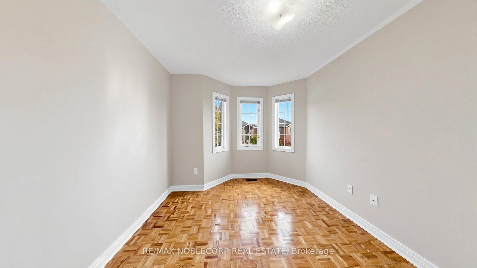 Photo 34 of 48 Ed Quigg Way, Vaughan, Sonoma Heights — HOMEH