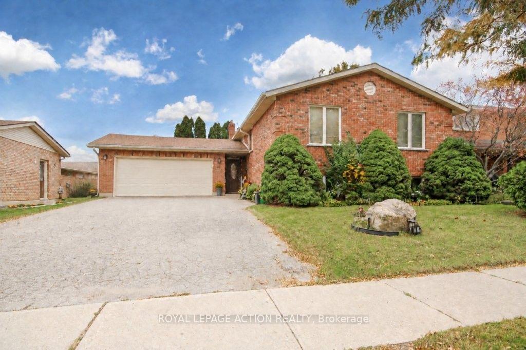 Photo 1 of 72 Lynden Hill Crescent, Brantford, Lynden Hills — HOMEH