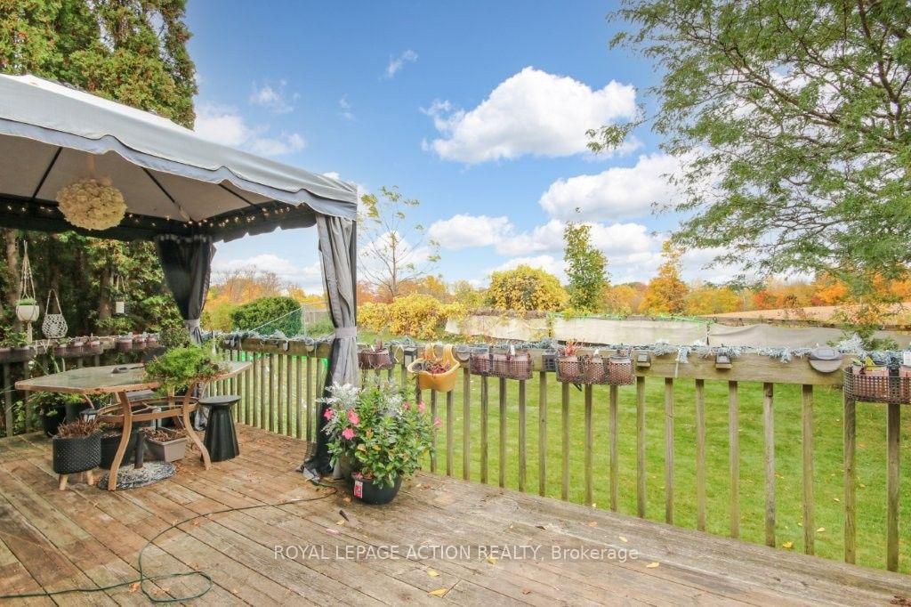 Photo 20 of 72 Lynden Hill Crescent, Brantford, Lynden Hills — HOMEH