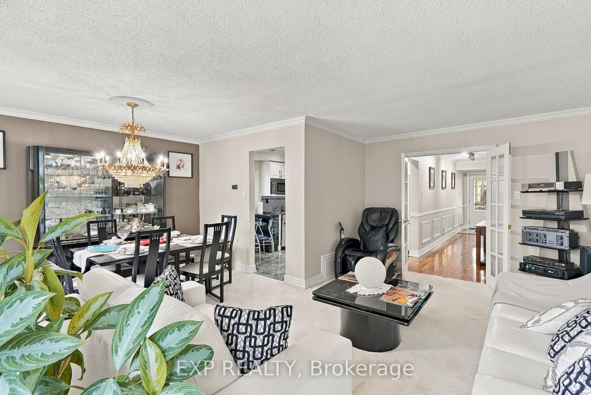 Photo 6 of 88 Valdor Drive, Scarborough, Agincourt North — HOMEH