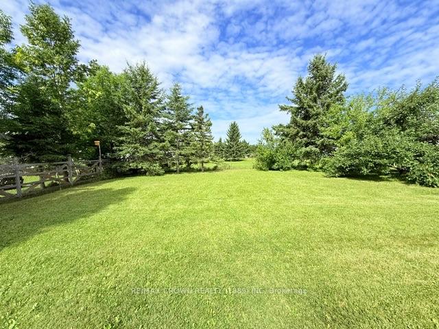 Photo 4 of 63 De L'etang Boulevard, Kapuskasing — HOMEH