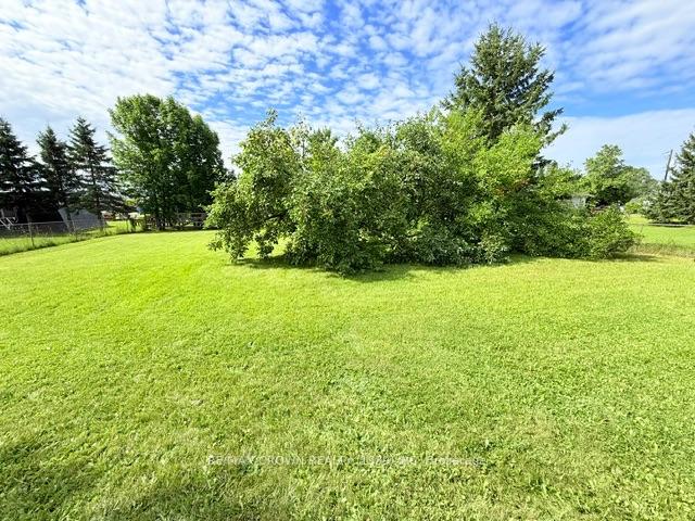 Photo 6 of 63 De L'etang Boulevard, Kapuskasing — HOMEH