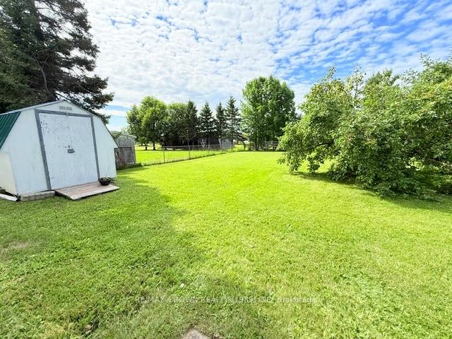 Photo 7 of 63 De L'etang Boulevard, Kapuskasing — HOMEH