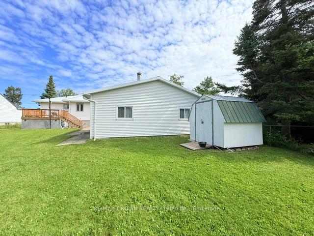 Photo 8 of 63 De L'etang Boulevard, Kapuskasing — HOMEH