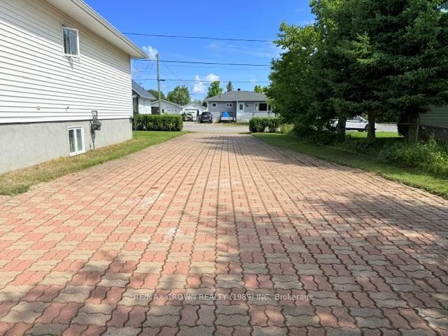 Photo 14 of 63 De L'etang Boulevard, Kapuskasing — HOMEH