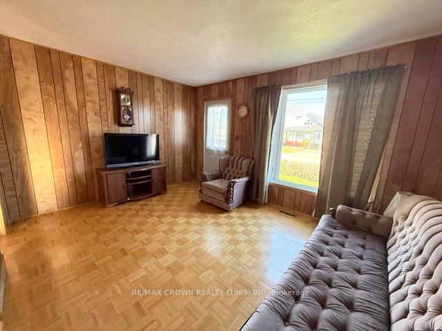 Photo 20 of 63 De L'etang Boulevard, Kapuskasing — HOMEH