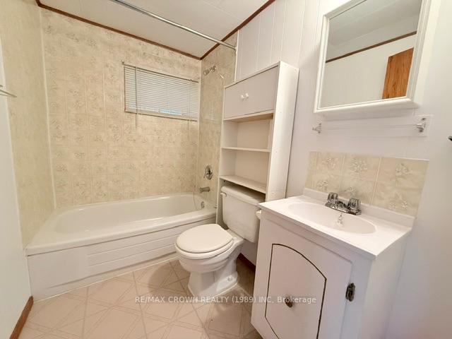 Photo 32 of 63 De L'etang Boulevard, Kapuskasing — HOMEH