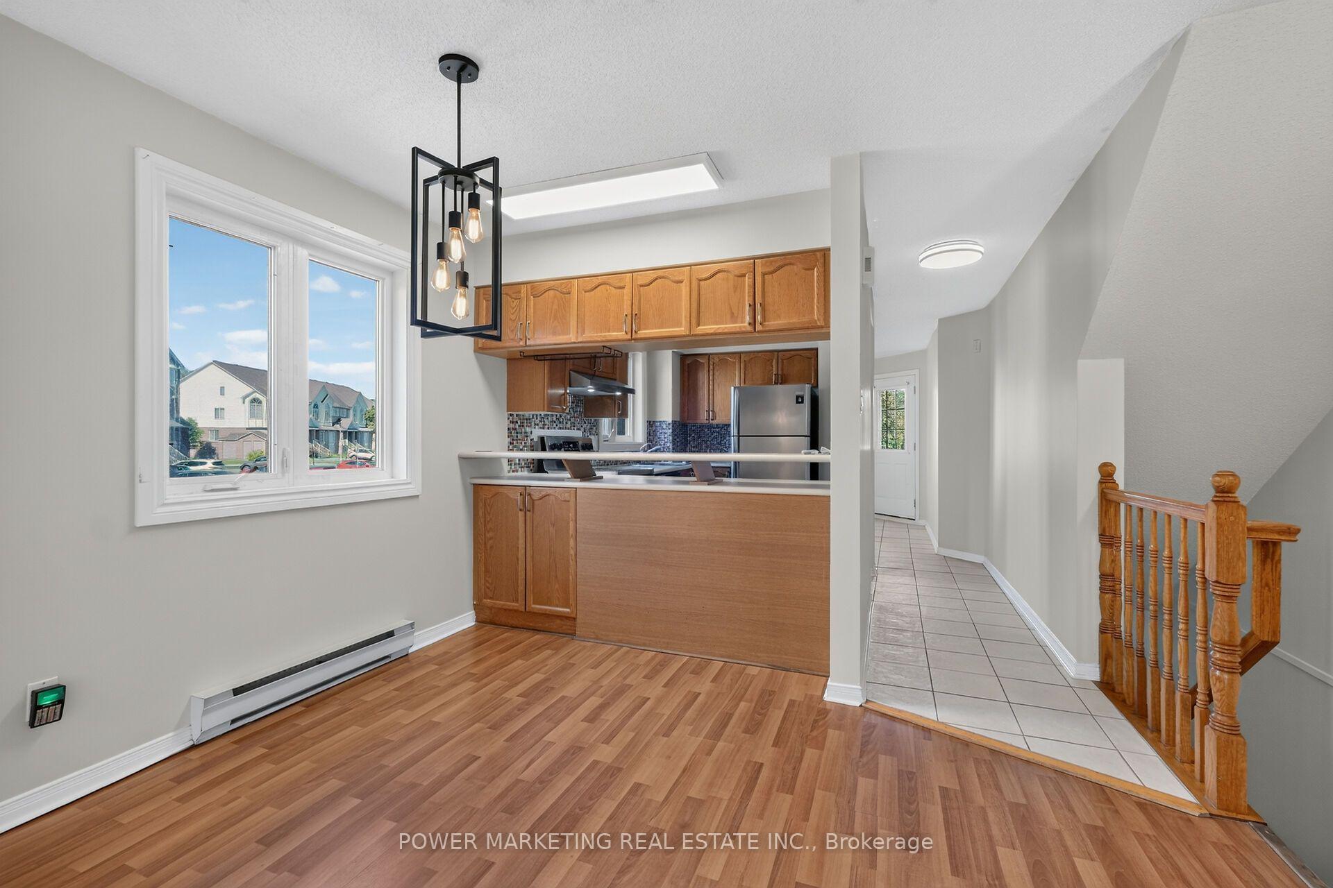 Photo 18 of 442 Briston Private, Ottawa, Hunt Club Park — HOMEH