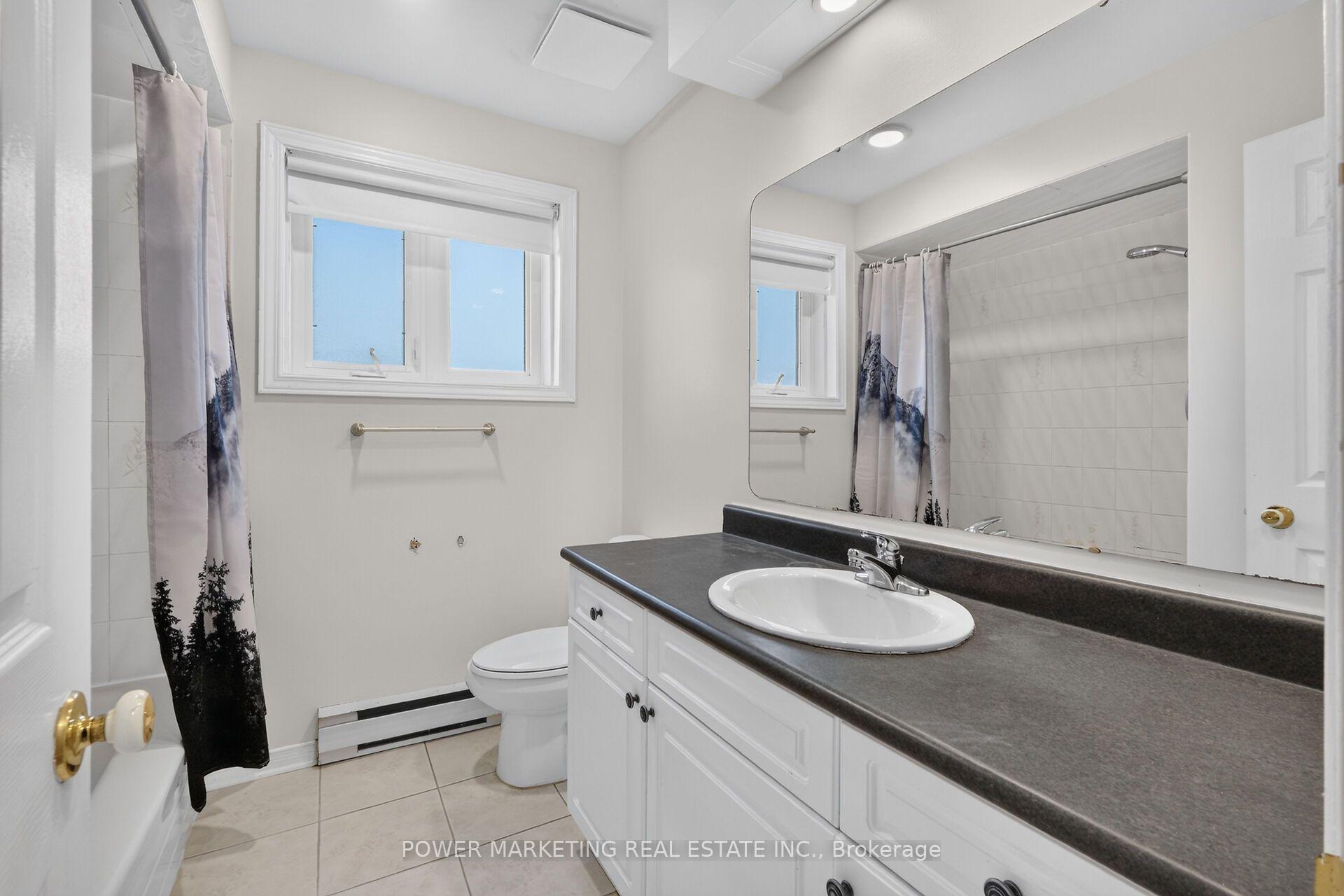 Photo 37 of 442 Briston Private, Ottawa, Hunt Club Park — HOMEH