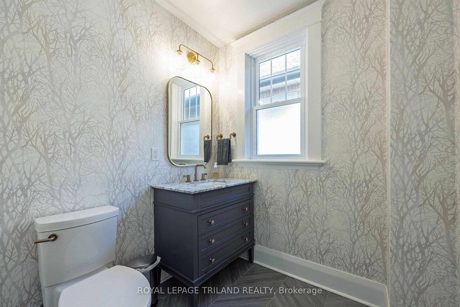 Photo 18 of 5 Mckenzie Avenue, London, South F — HOMEH
