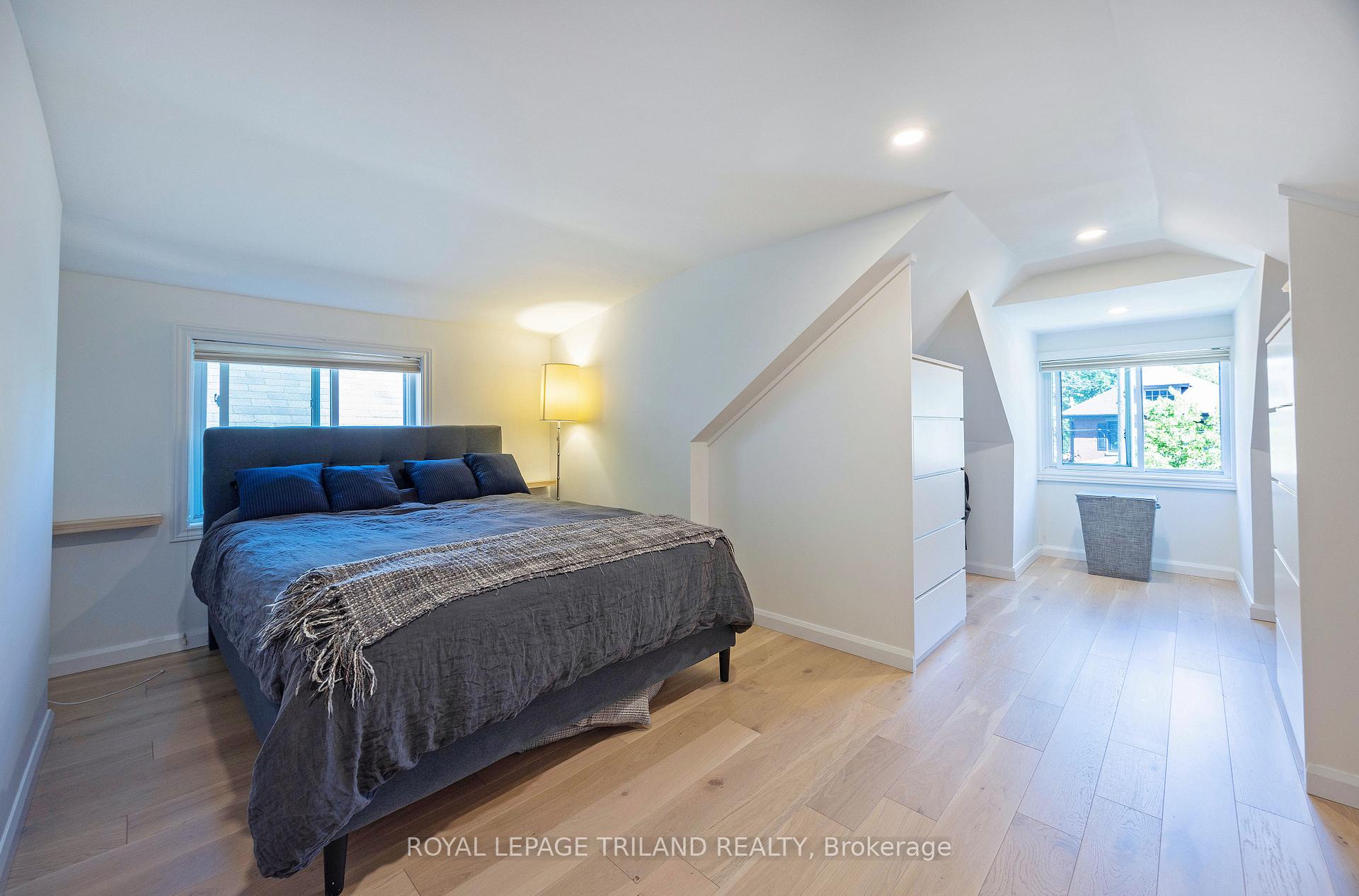 Photo 23 of 5 Mckenzie Avenue, London, South F — HOMEH
