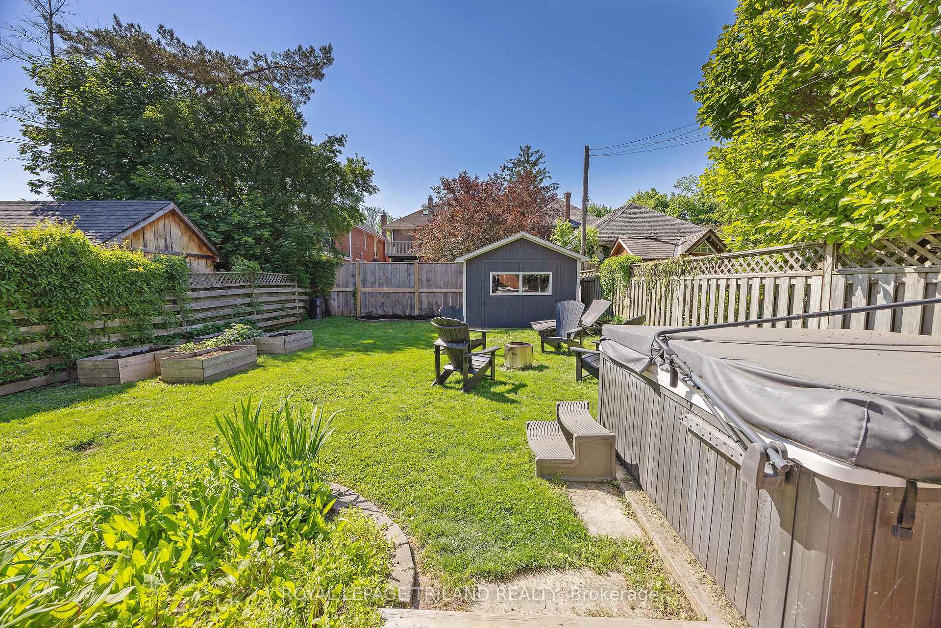 Photo 33 of 5 Mckenzie Avenue, London, South F — HOMEH