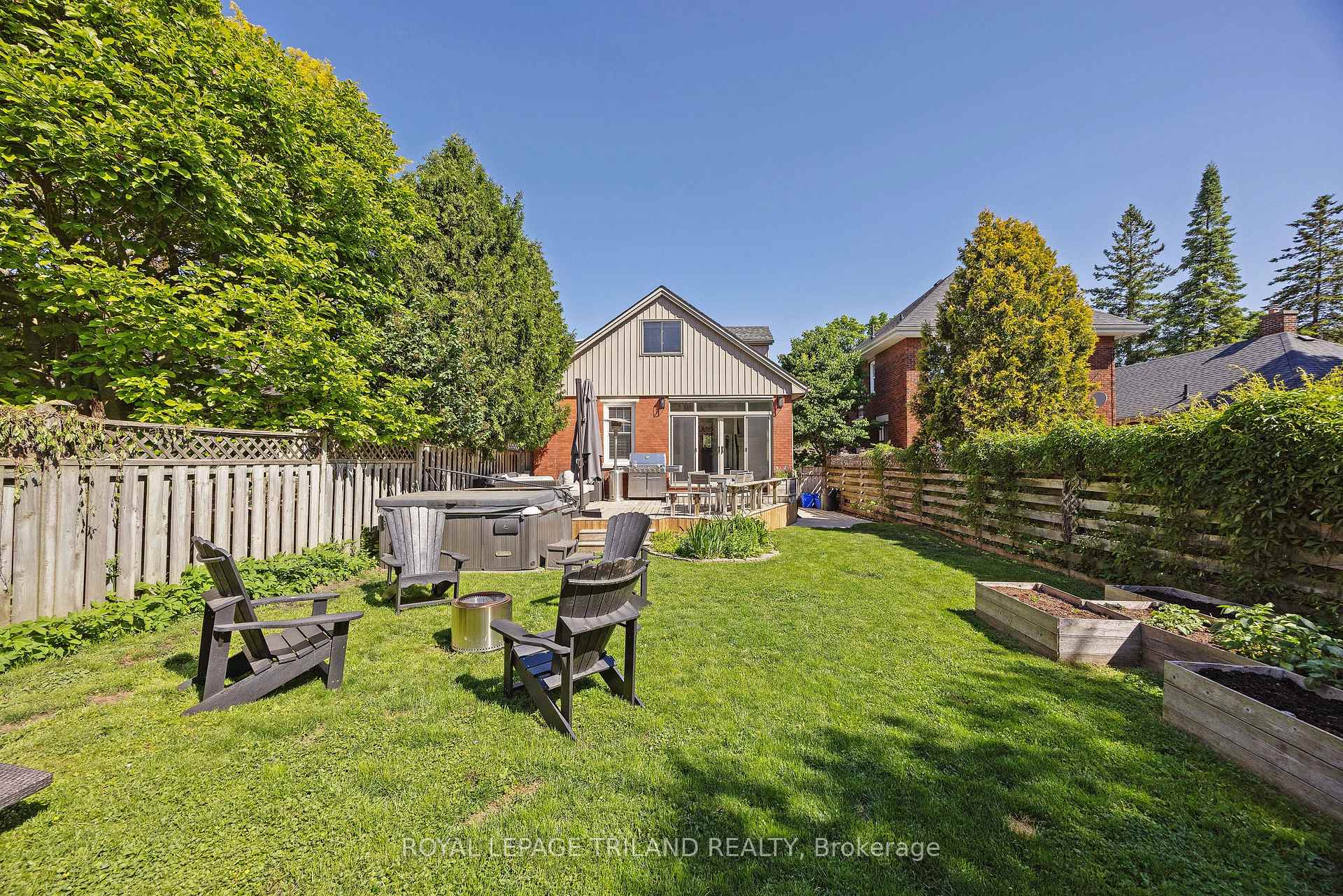 Photo 37 of 5 Mckenzie Avenue, London, South F — HOMEH