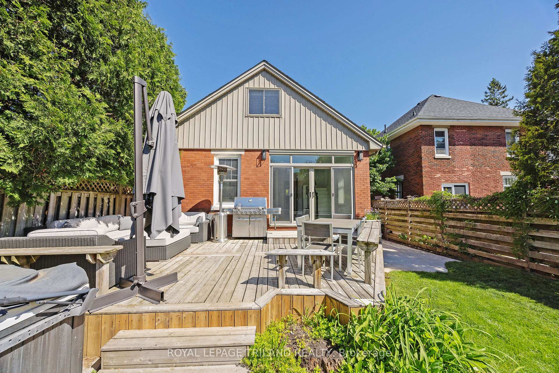 Photo 38 of 5 Mckenzie Avenue, London, South F — HOMEH