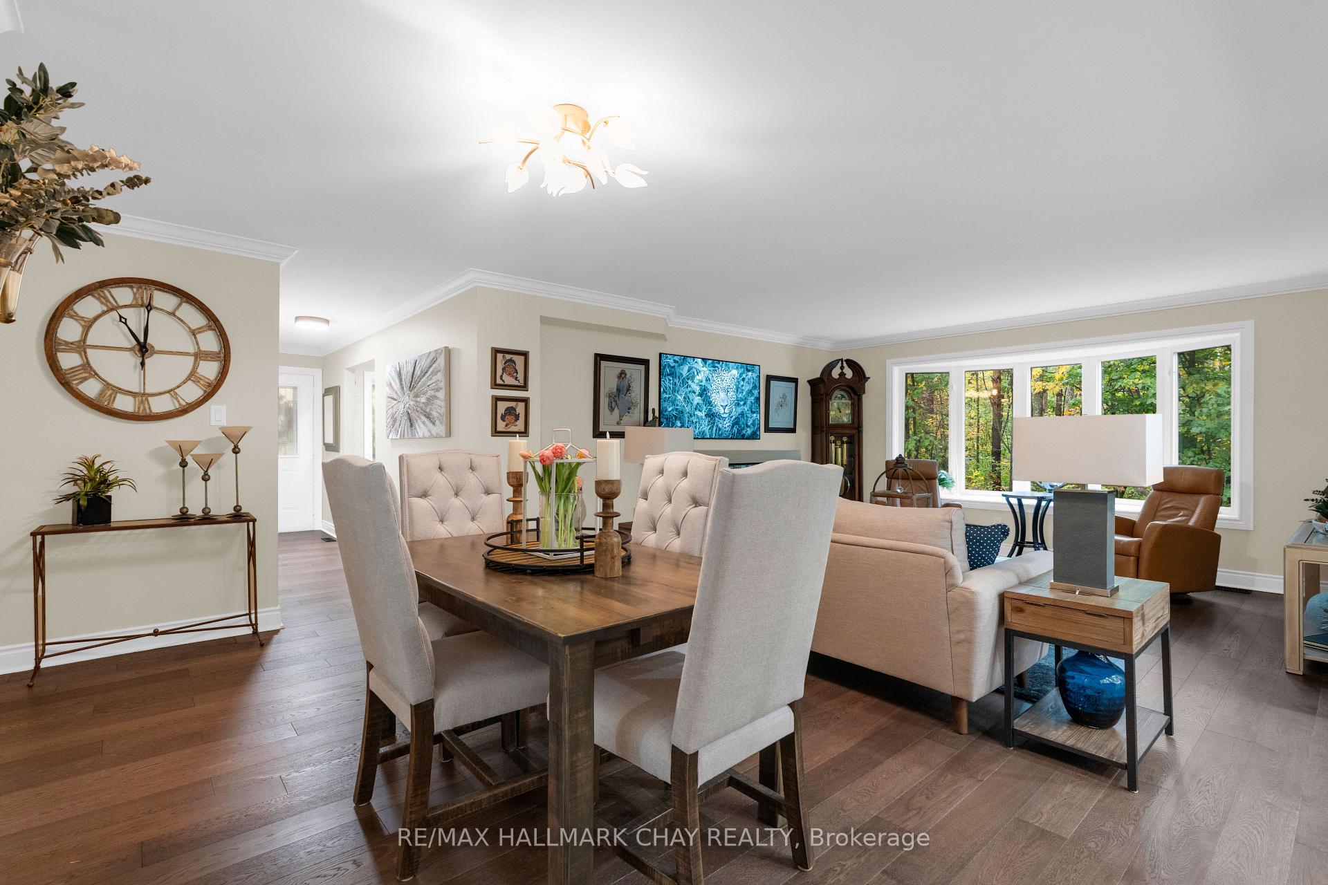 Photo 9 of 795 Jane Boulevard, Midland — HOMEH