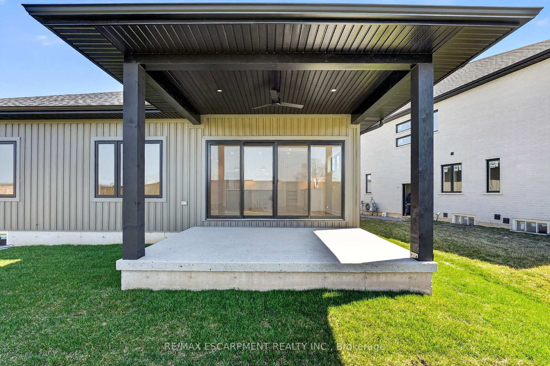 Photo 46 of 6192 Curlin Crescent, Niagara Falls, Forestview — HOMEH