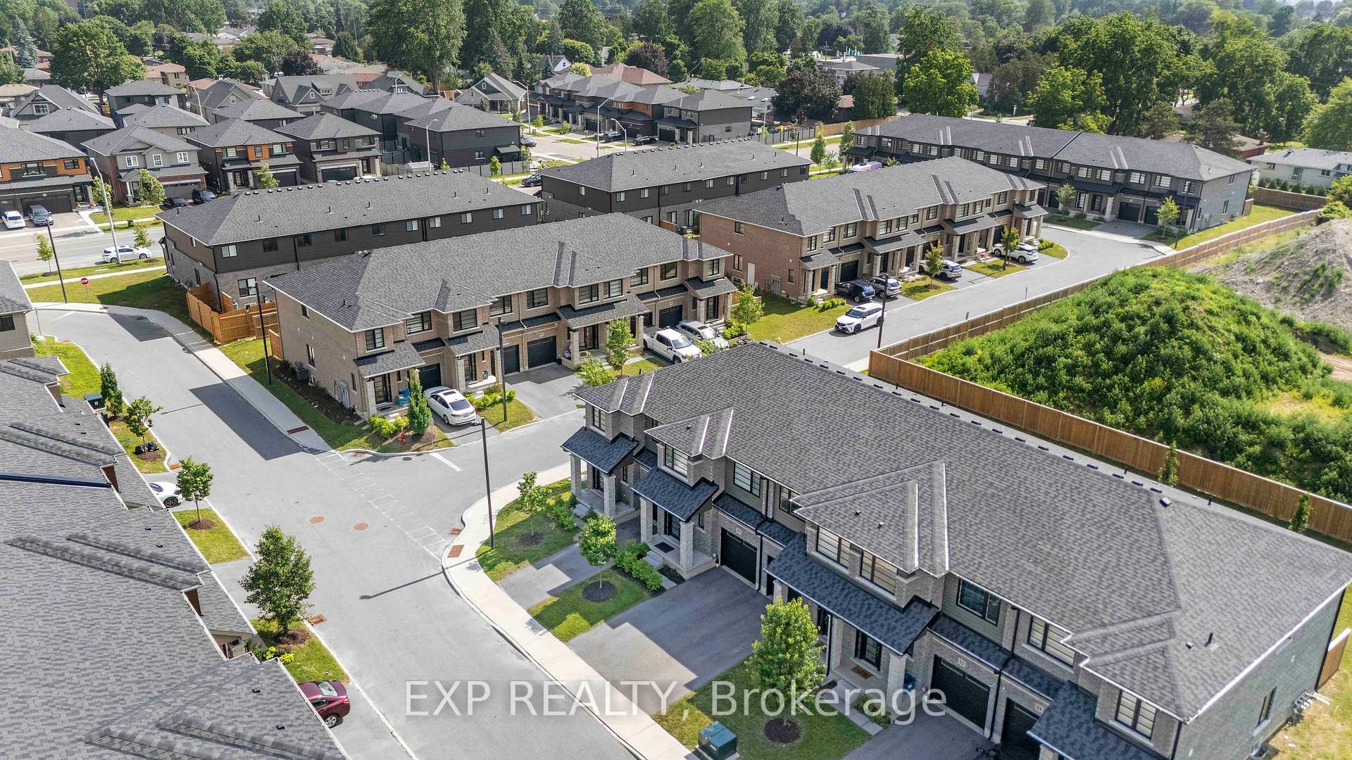 Photo 31 of Unit 20, 520 Grey Street, Brantford, Echo Place — HOMEH