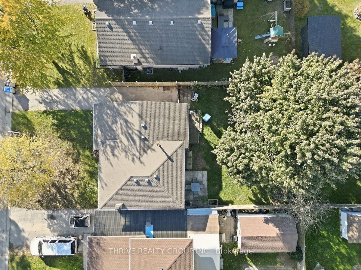 Photo 31 of 3 Parcreek Place, Strathroy-Caradoc, NW — HOMEH