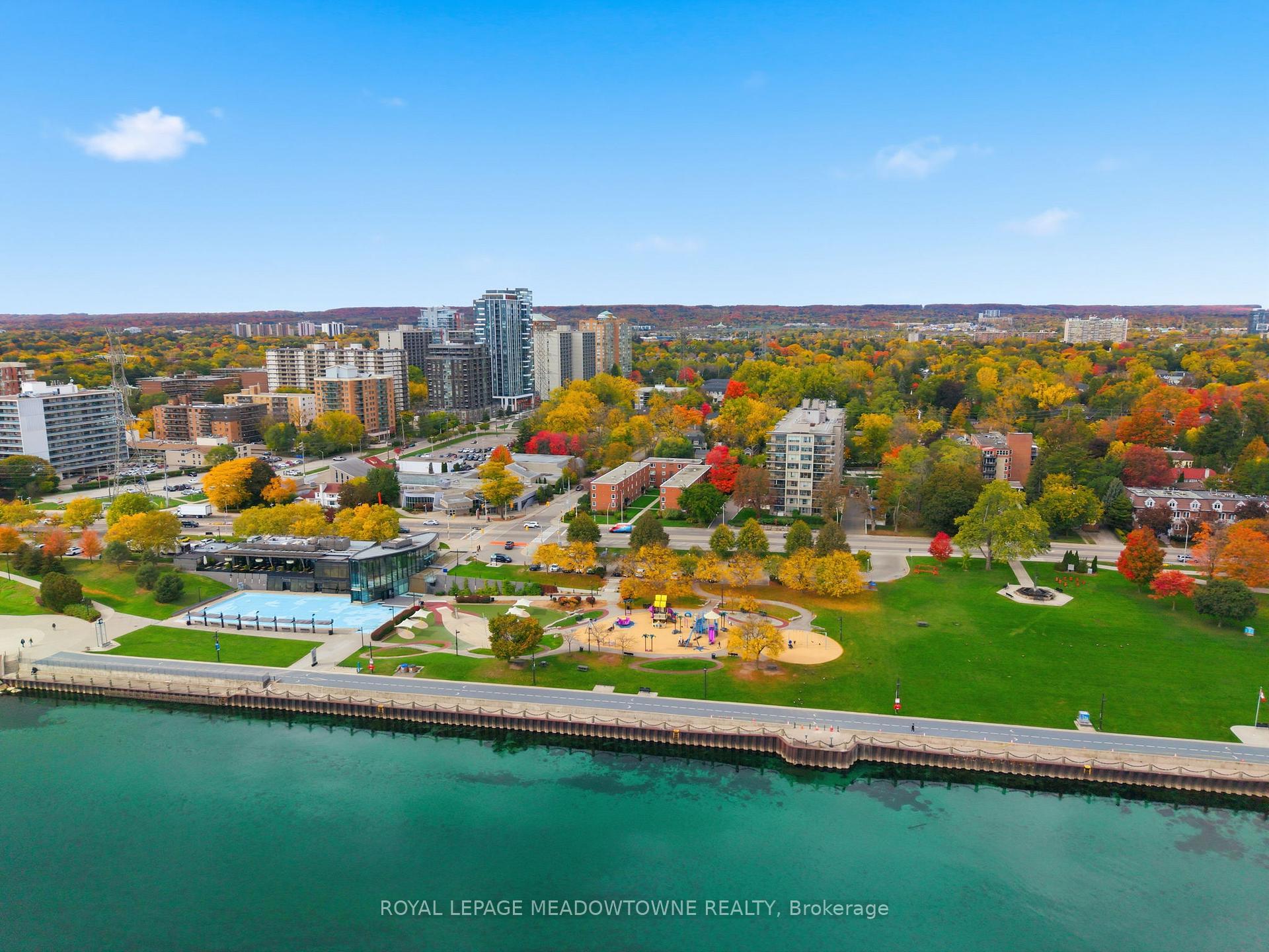 Photo 3 of Unit 15, 1351 Lakeshore Road, Burlington, Brant — HOMEH