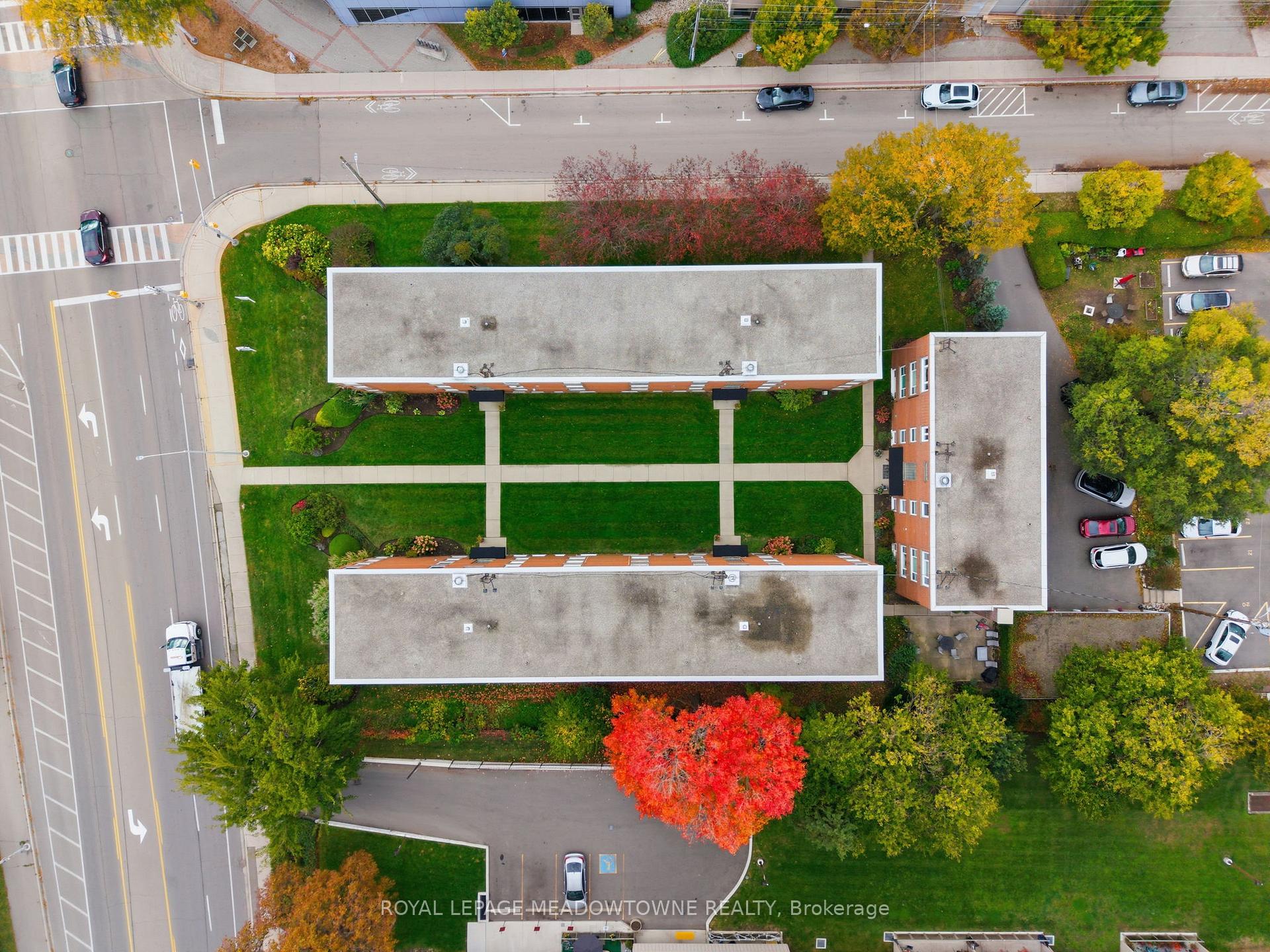 Photo 21 of Unit 15, 1351 Lakeshore Road, Burlington, Brant — HOMEH
