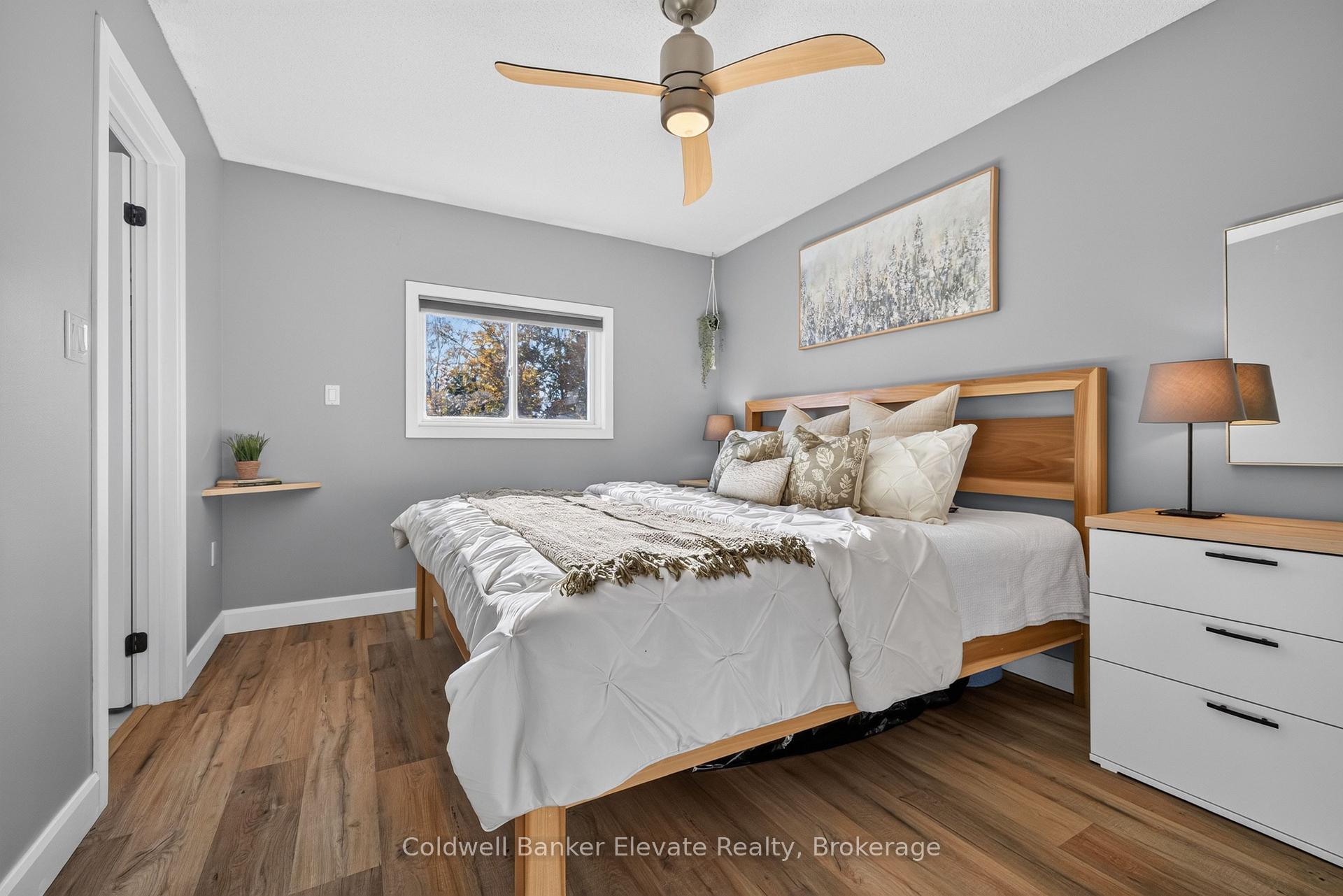 Photo 20 of 15 Nakiska Court, Barrie, Holly — HOMEH