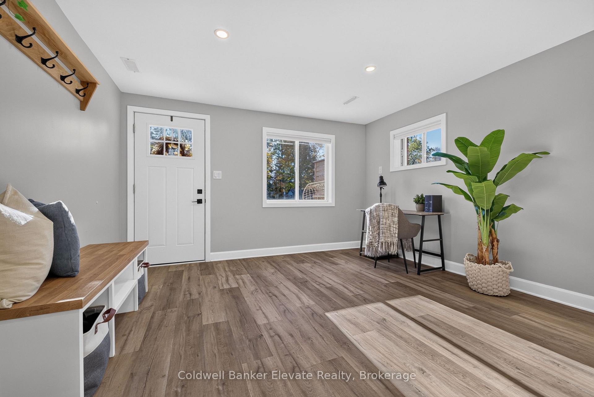 Photo 27 of 15 Nakiska Court, Barrie, Holly — HOMEH