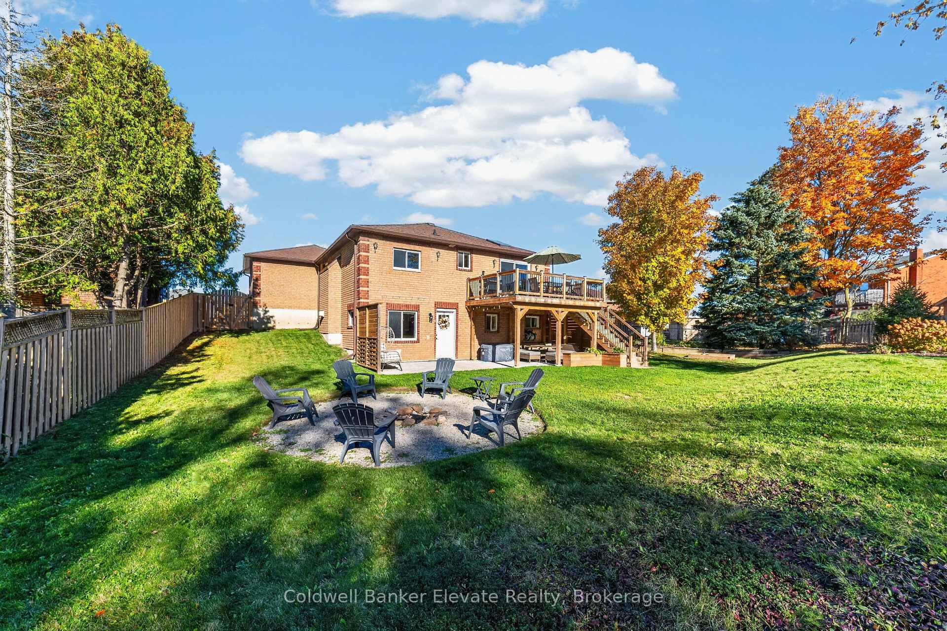 Photo 38 of 15 Nakiska Court, Barrie, Holly — HOMEH