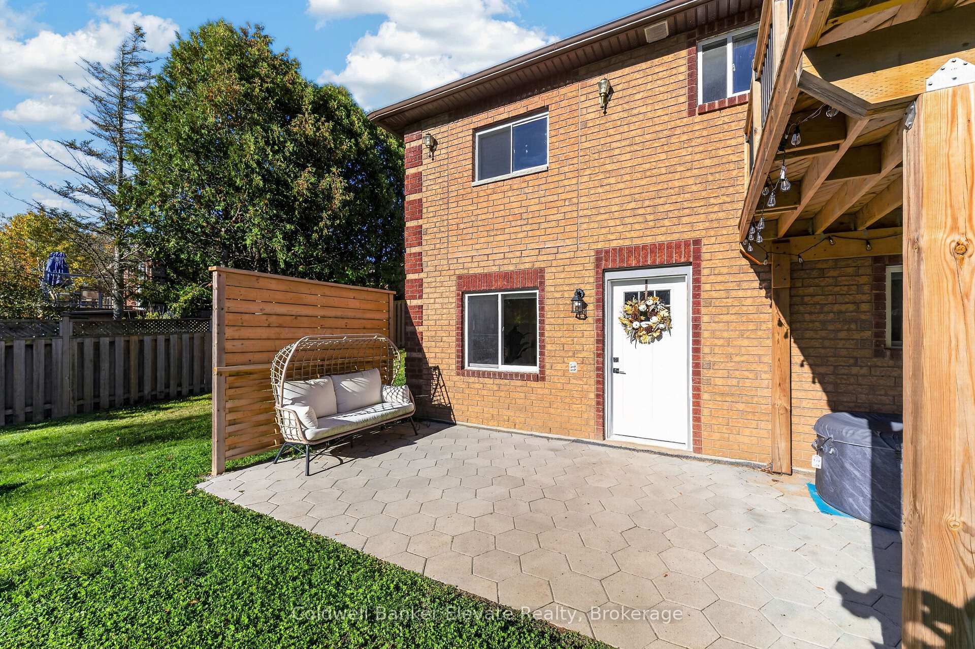 Photo 41 of 15 Nakiska Court, Barrie, Holly — HOMEH