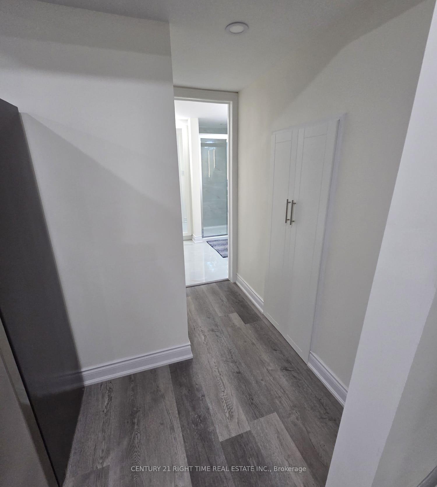 Photo 5 of 376 Gooch Crescent, Milton, Scott — HOMEH