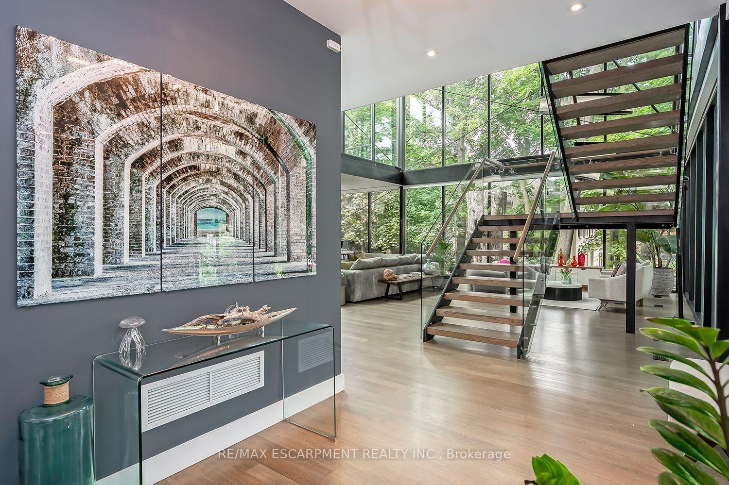 Photo 8 of 54 Raymar Place, Oakville, Old Oakville — HOMEH