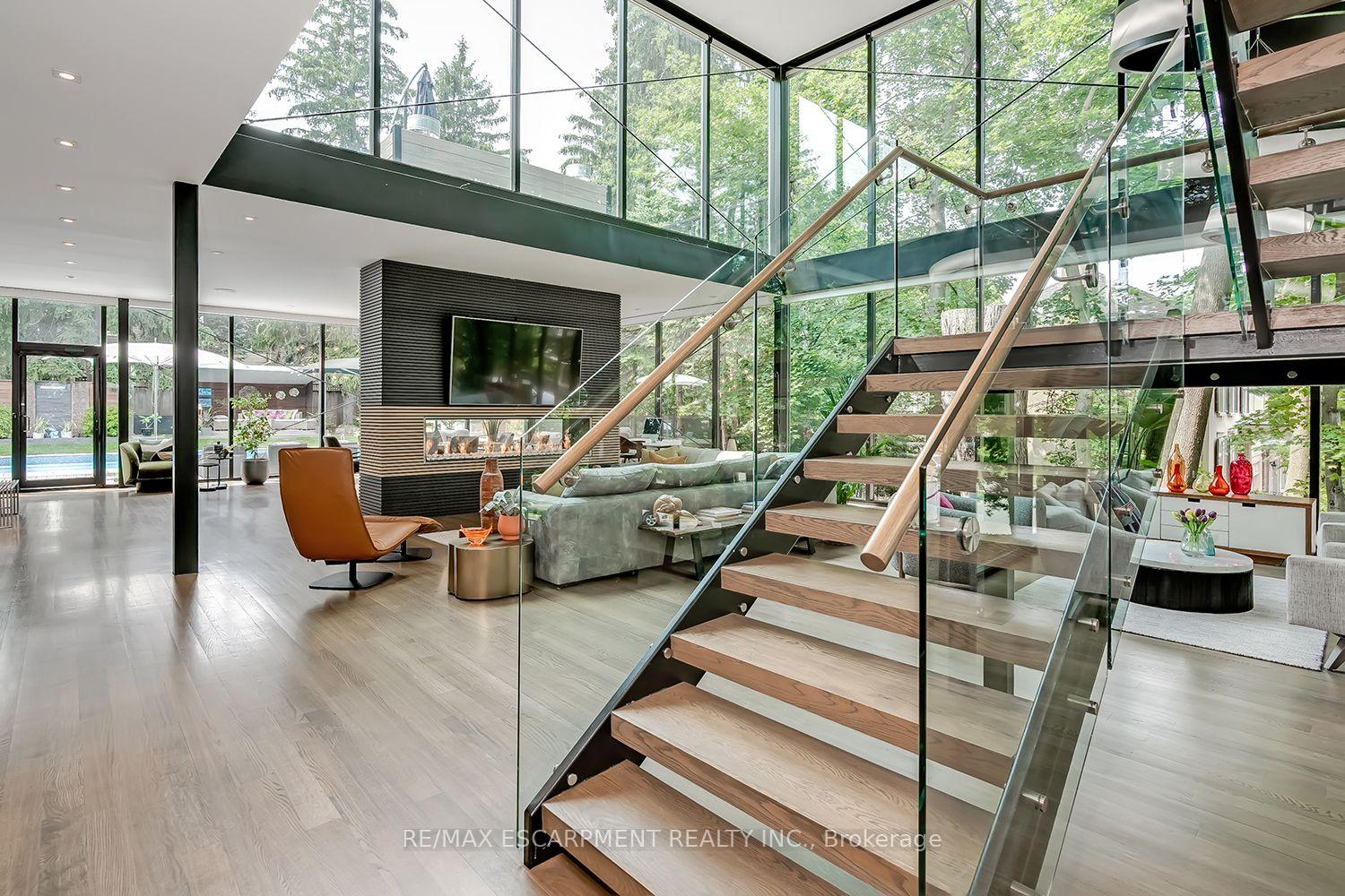 Photo 12 of 54 Raymar Place, Oakville, Old Oakville — HOMEH