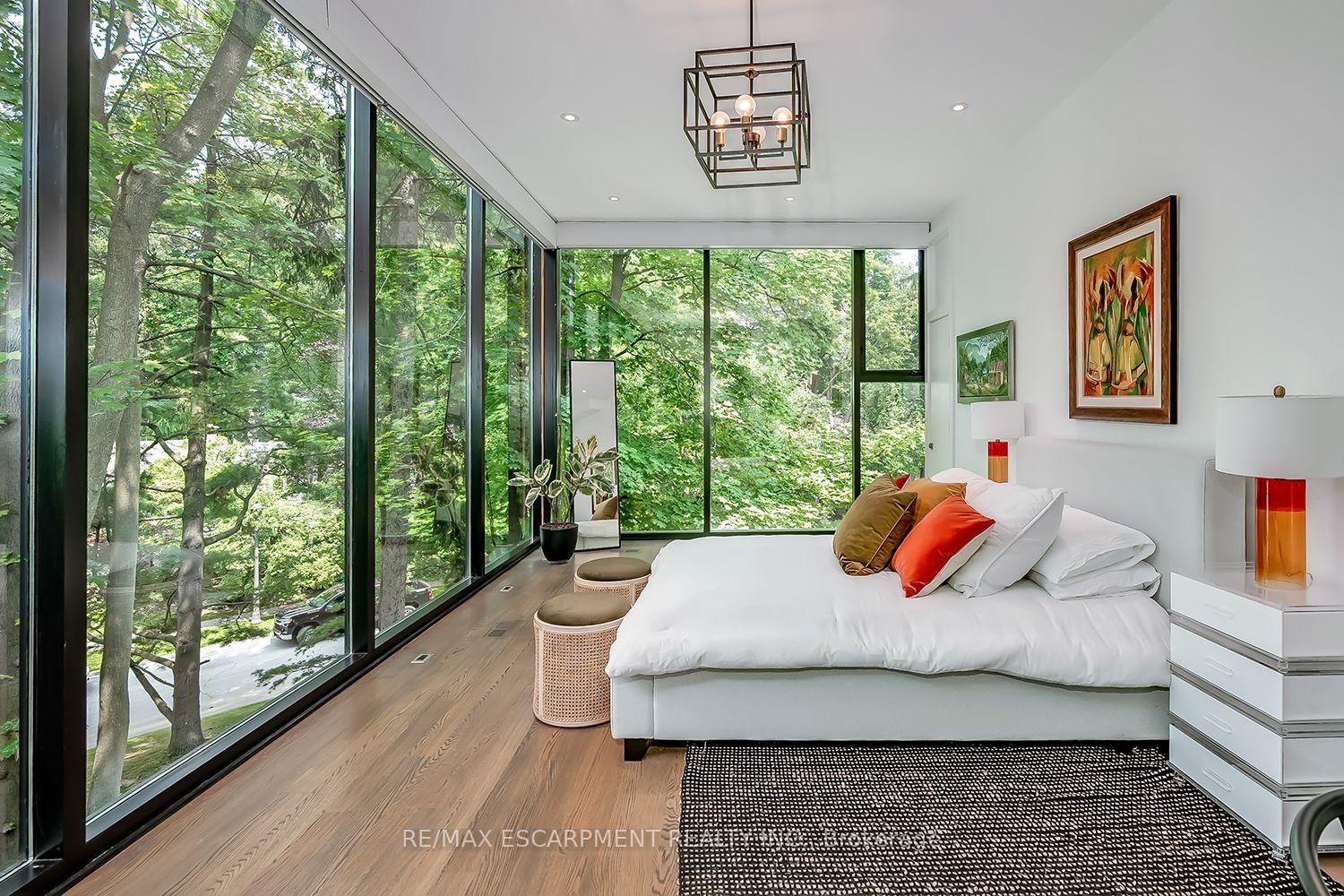 Photo 28 of 54 Raymar Place, Oakville, Old Oakville — HOMEH