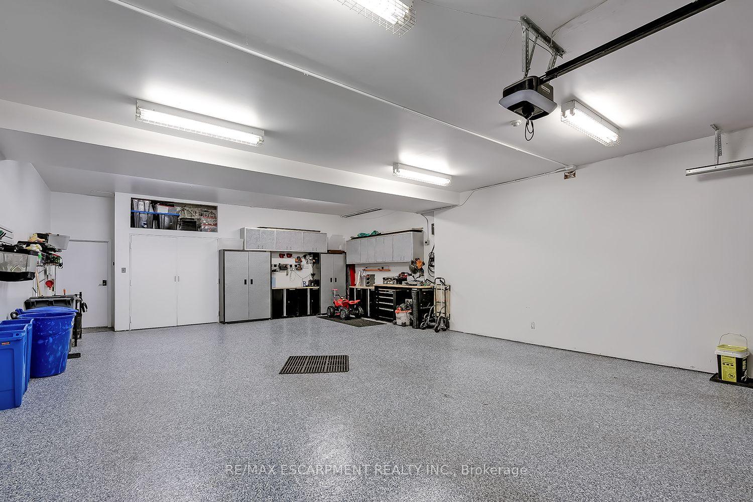 Photo 34 of 54 Raymar Place, Oakville, Old Oakville — HOMEH