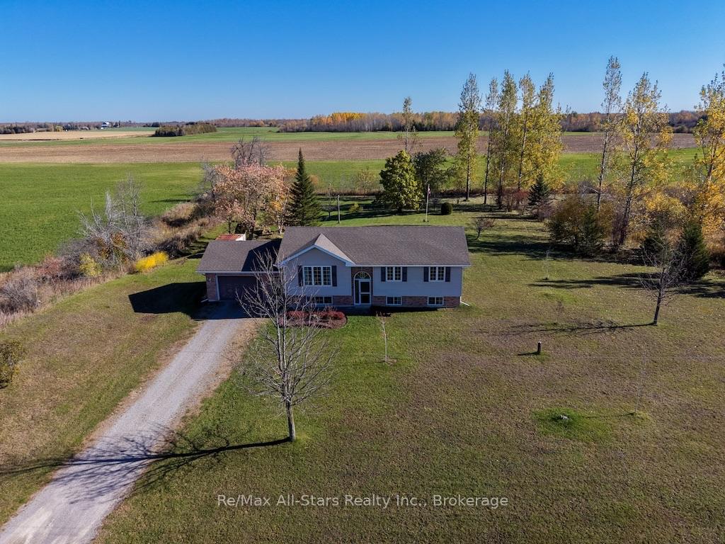 Photo 3 of 580 Fieldside Road, Kawartha Lakes, Ops — HOMEH