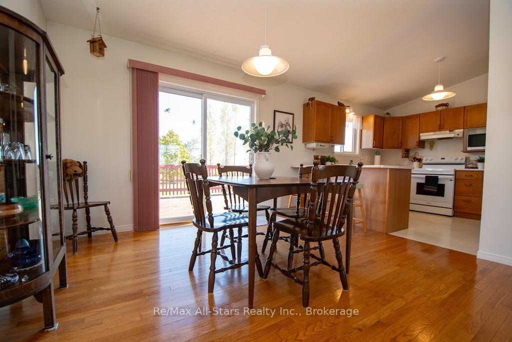 Photo 8 of 580 Fieldside Road, Kawartha Lakes, Ops — HOMEH