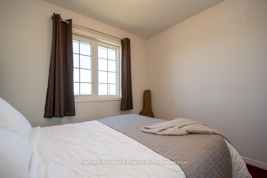 Photo 23 of 580 Fieldside Road, Kawartha Lakes, Ops — HOMEH